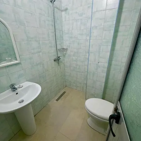 Luce Bed & Breakfast Golem (Tirana)